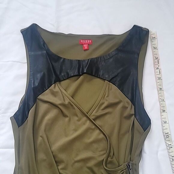 GUESS Women's bodycon dress - Picture 3 of 5